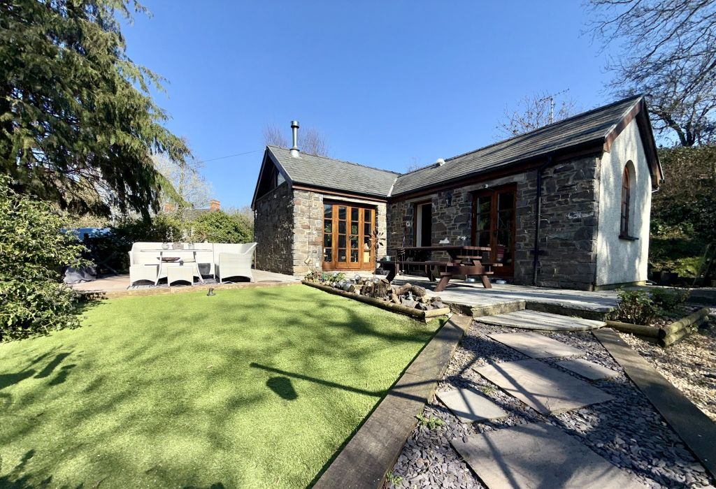 Property photo 1 of 36