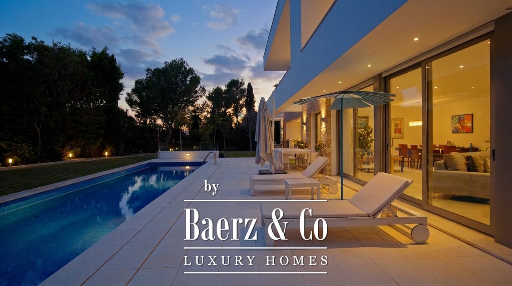 Property photo 3 of 35