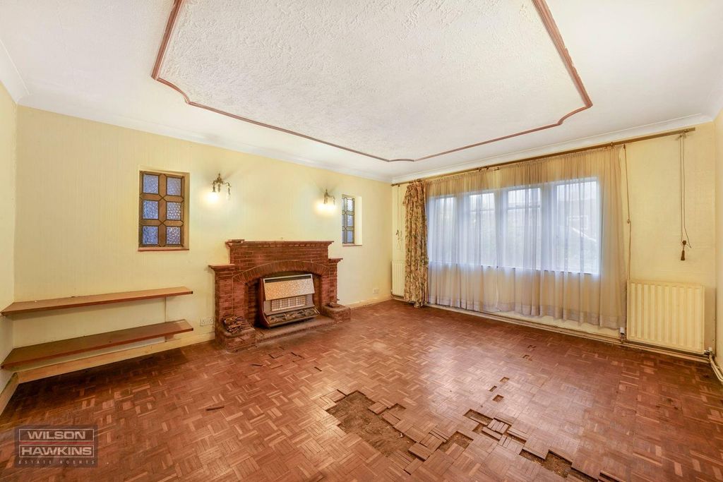 Property photo 2 of 15