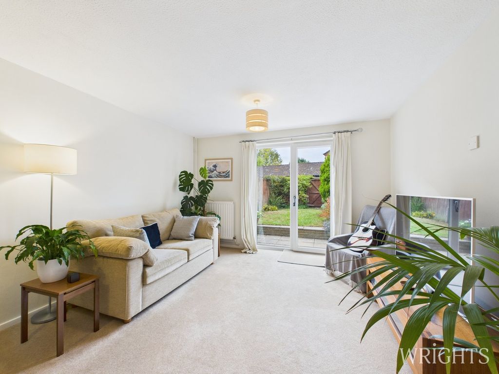 Property photo 2 of 20