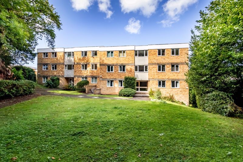 Property photo 1 of 15 Communal Grounds