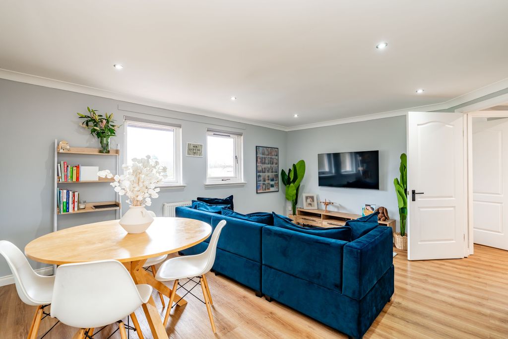 Property photo 2 of 15 Property Image 2