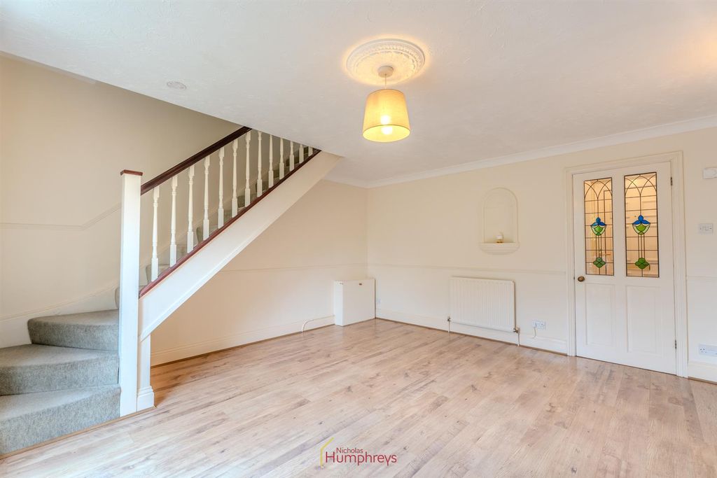Property photo 2 of 17 New Rydal Mews -09.Jpg