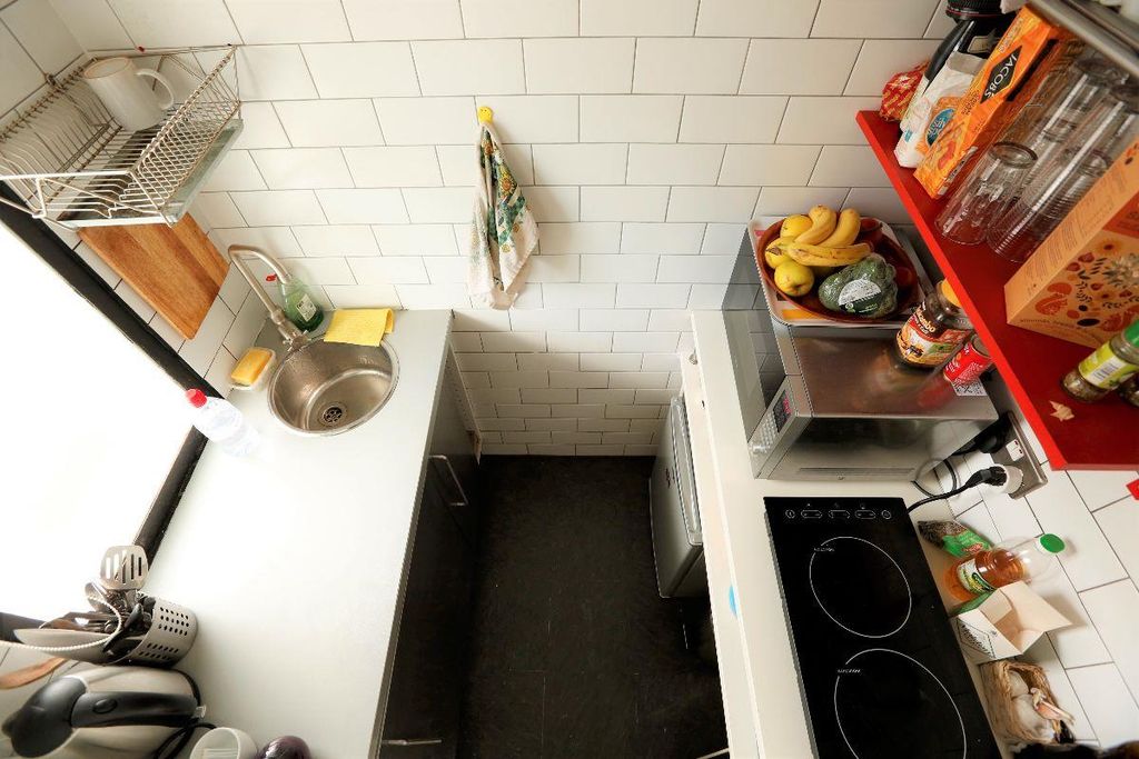 Property photo 1 of 5
