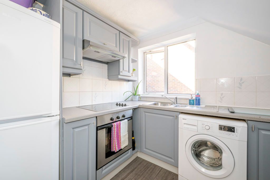 Property photo 3 of 20 Photo 14