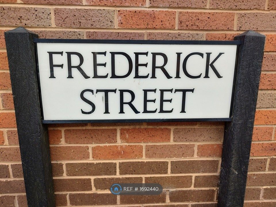 Property photo 2 of 11