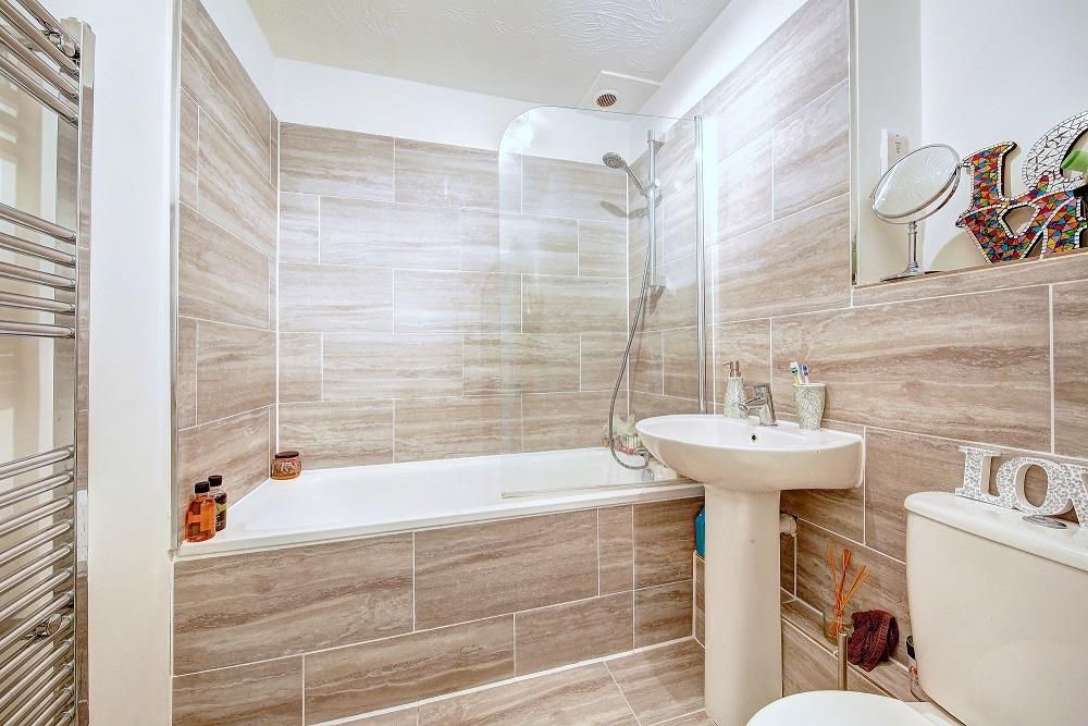 Property photo 3 of 8 81_Henry_Doulton_Drive_Image1_11965_4.Jpg