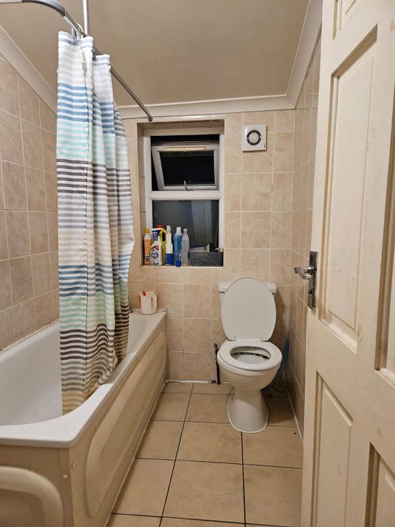 Property photo 2 of 3