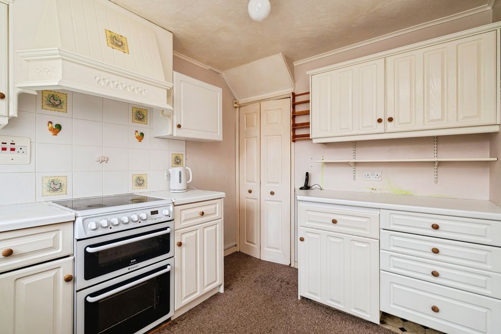 Property photo 2 of 22 Pbox-Img.Jpg