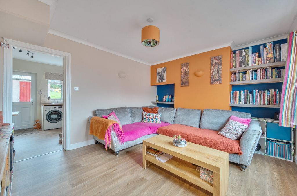 Property photo 2 of 13 Sitting Room