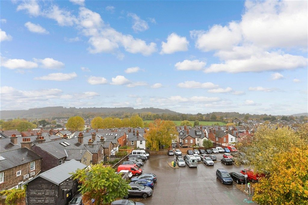 Property photo 2 of 13 Surrounding Area