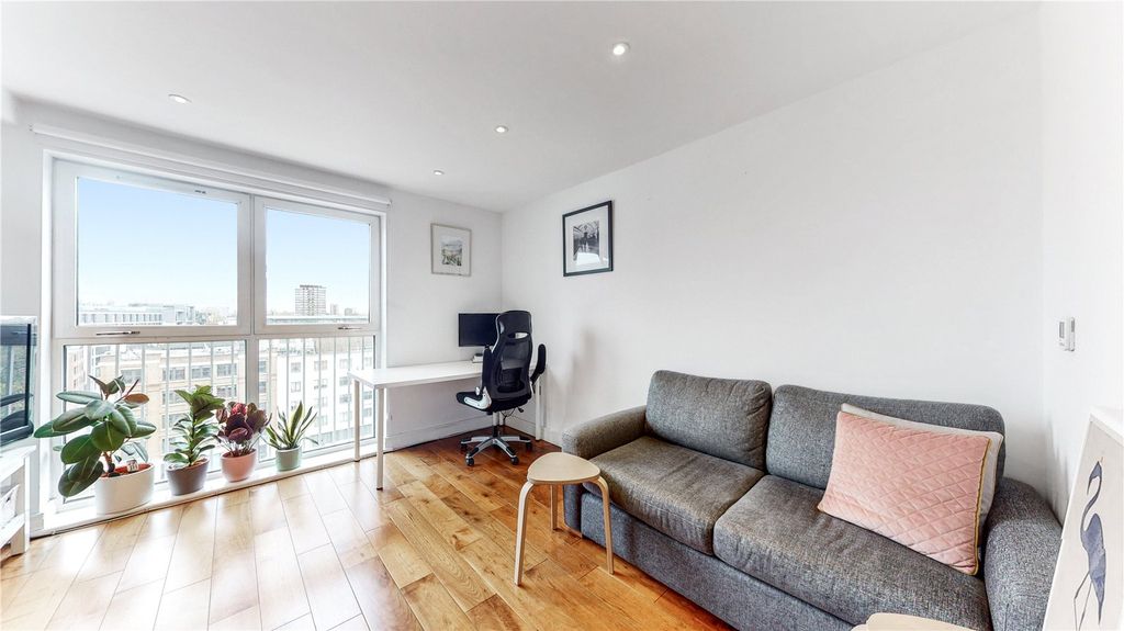 Property photo 1 of 11 Picture No. 29
