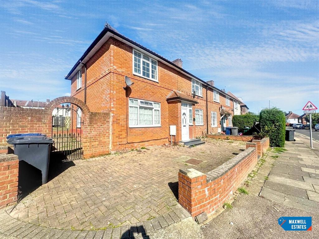 Property photo 2 of 17 2