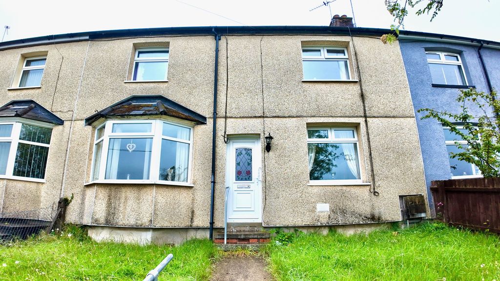 Property photo 1 of 27