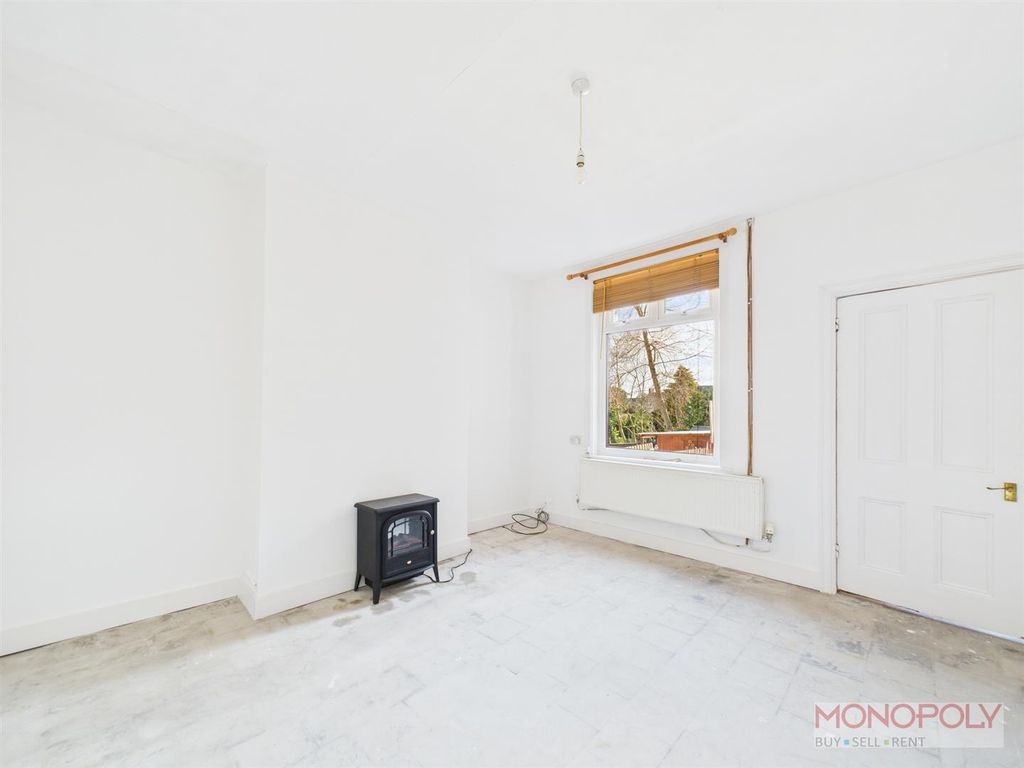 Property photo 3 of 15 Cam01979G0-Pr0413-Still002.Jpg