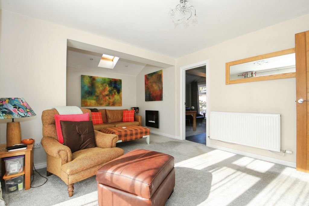 Property photo 3 of 21 Img_7059
