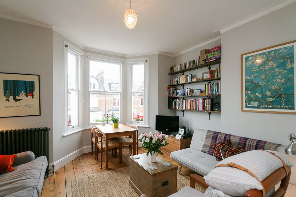 Property photo 2 of 9