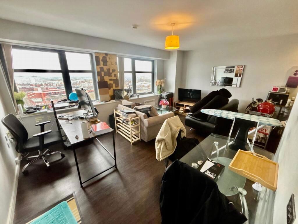 Property photo 2 of 5