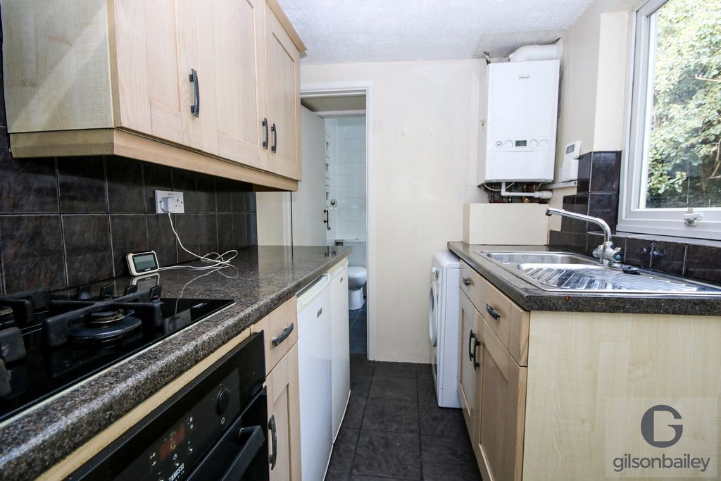 Property photo 2 of 11 7-Img_8654