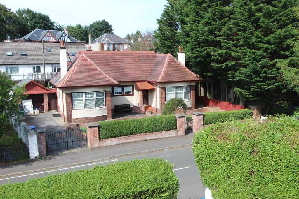 Property photo 1 of 35