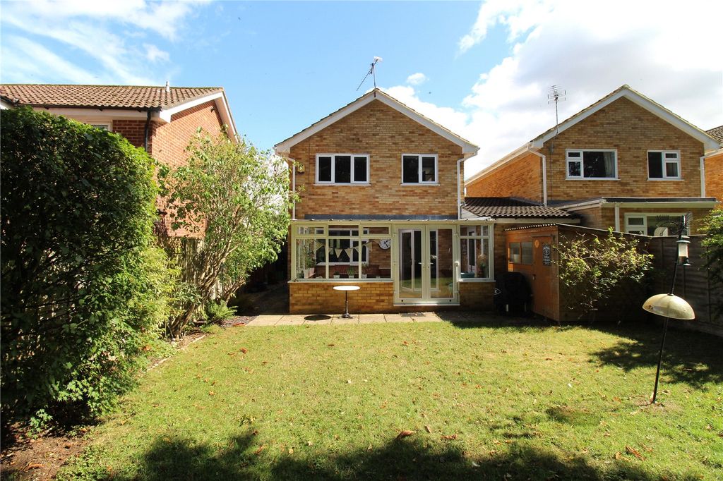 Property photo 3 of 16 Picture No. 12