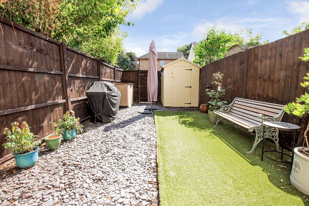 Property photo 2 of 13