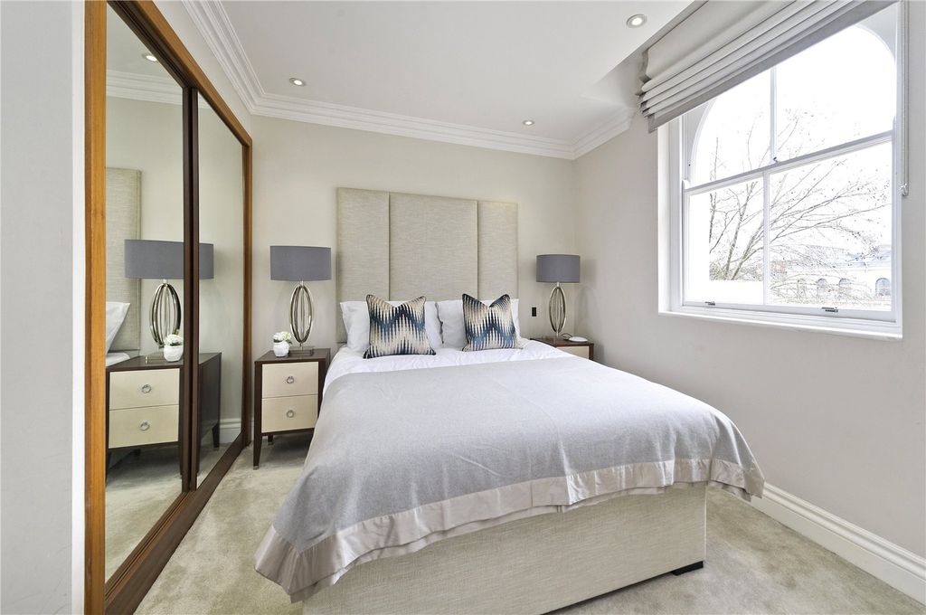 Property photo 2 of 11 A085i00000L93O5Aab_Lgo230055_08.Jpg