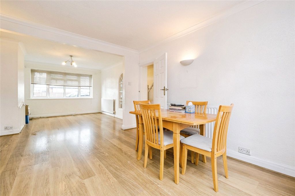 Property photo 1 of 41 Picture No. 42