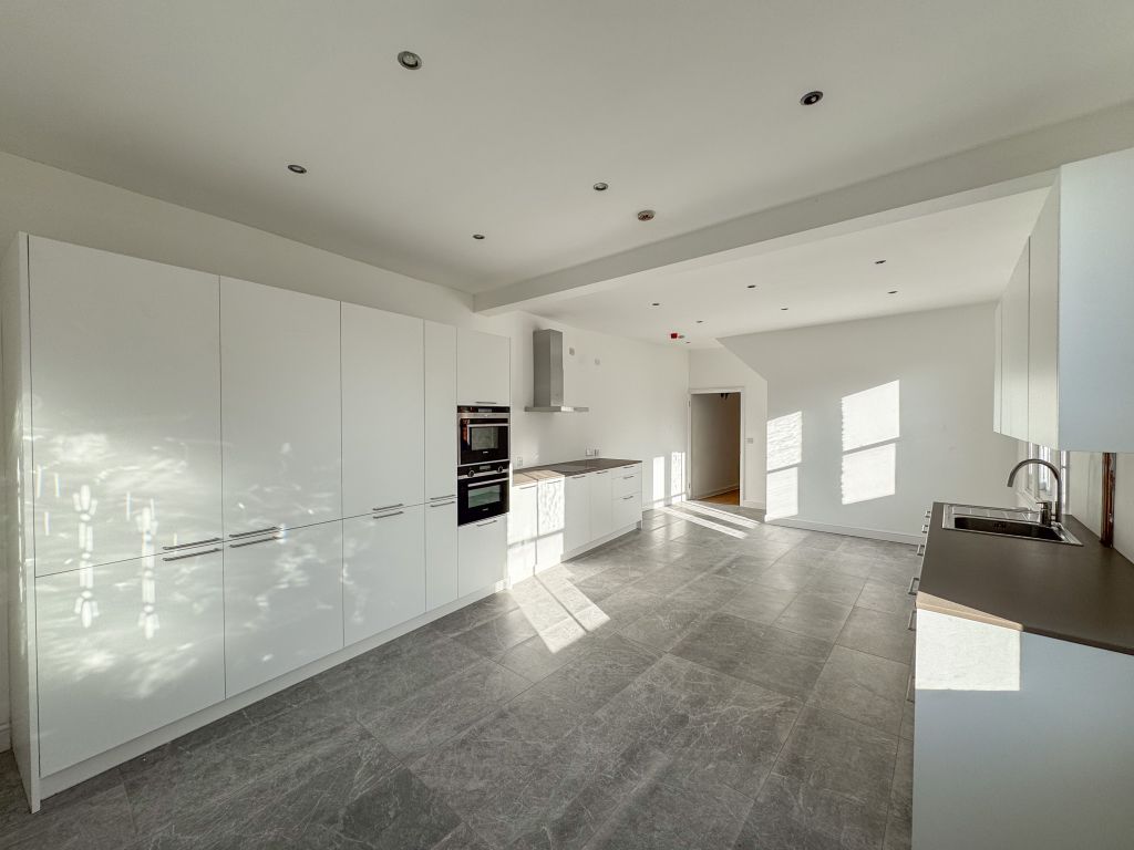 Additional image 14 of 6 bed terraced house for saleChurch Street, Harwich CO12