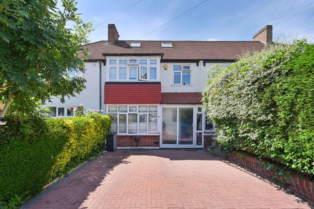 Property photo 1 of 15