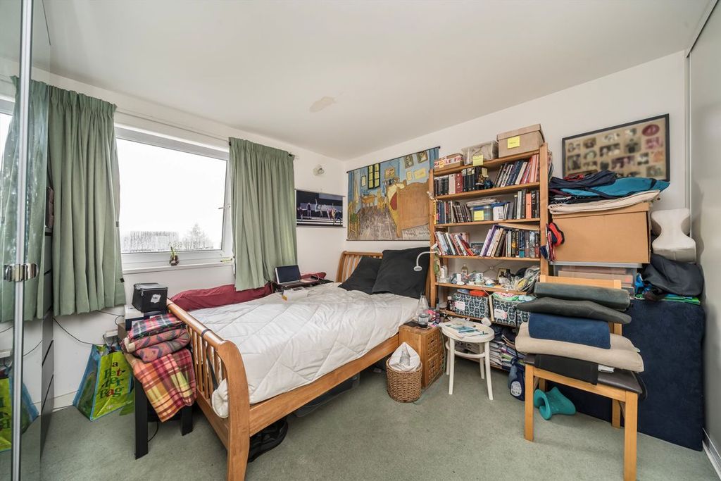 Property photo 3 of 3