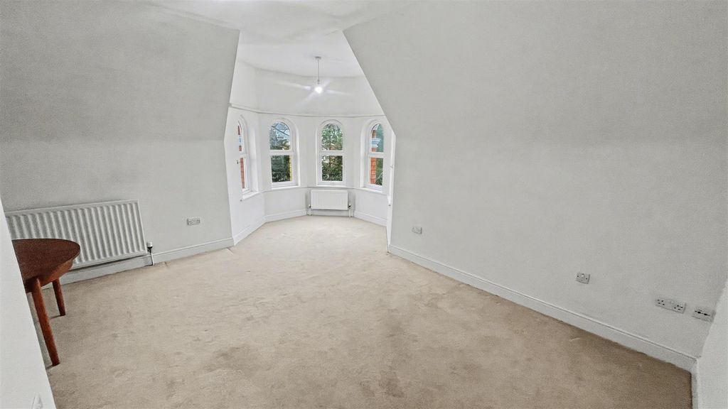 Property photo 3 of 14 Img_8711.Jpg