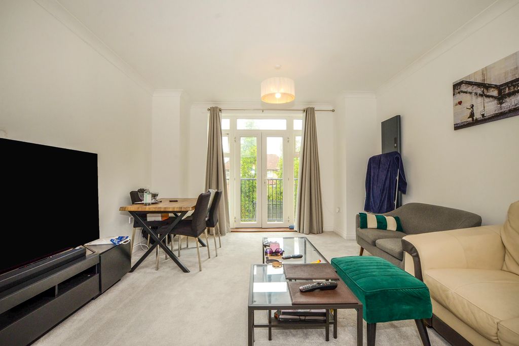 Property photo 3 of 23 Pbox-Img.Jpg