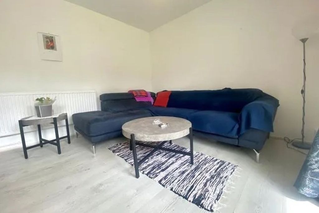 Property photo 1 of 6