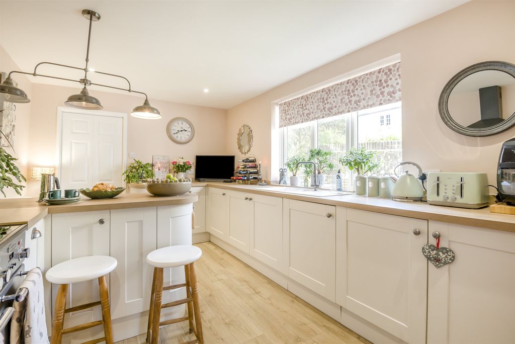 Additional image 7 of 3 bed terraced house for saleMyrtle Place, Chepstow, Monmouthshire NP16