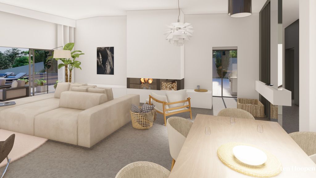 Property photo 3 of 26