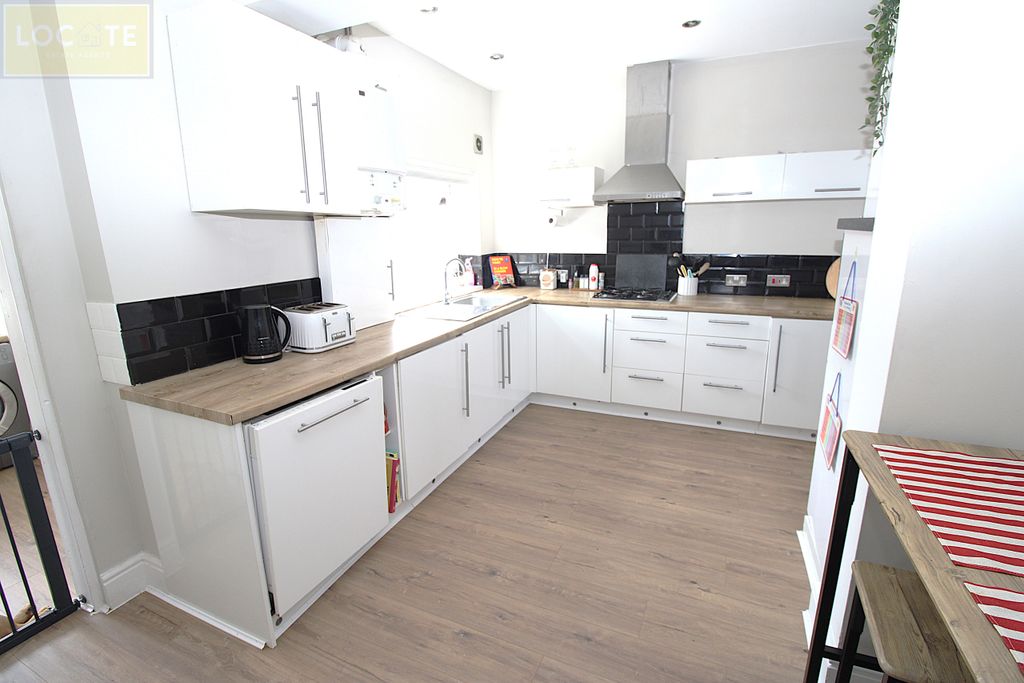 Property photo 3 of 37 Img_7082.Jpg