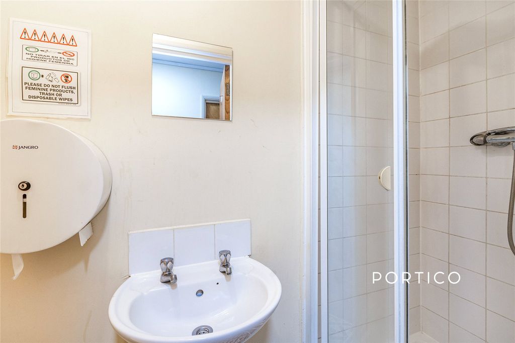 Property photo 3 of 3 Picture No. 03