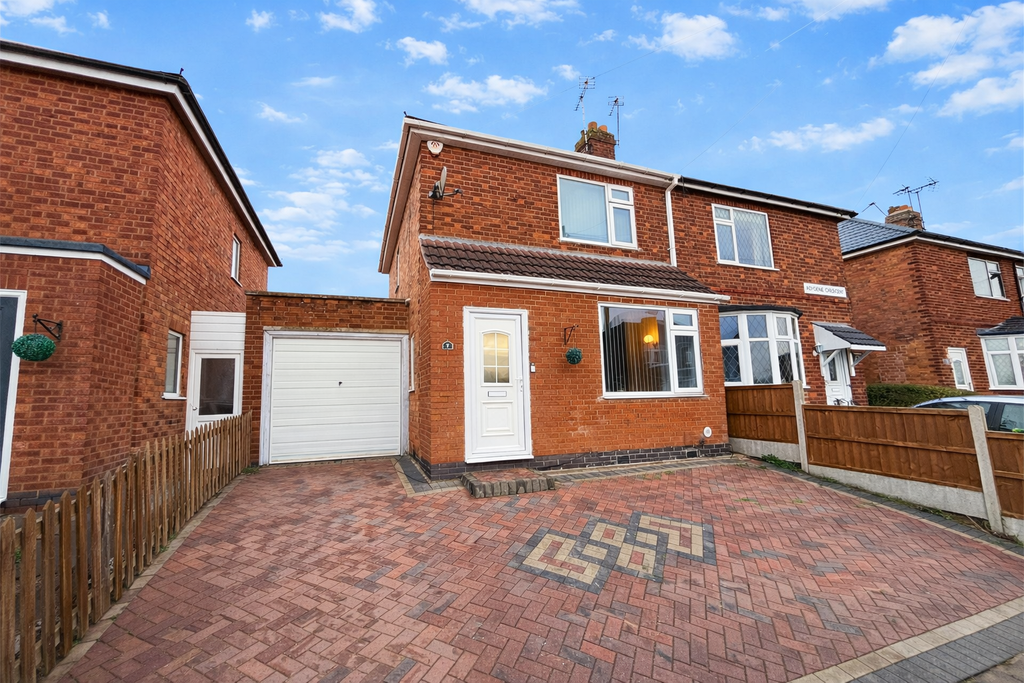 Property photo 1 of 8 Front