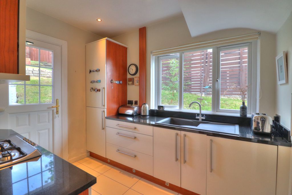Property photo 3 of 20 Img_7573_4_5