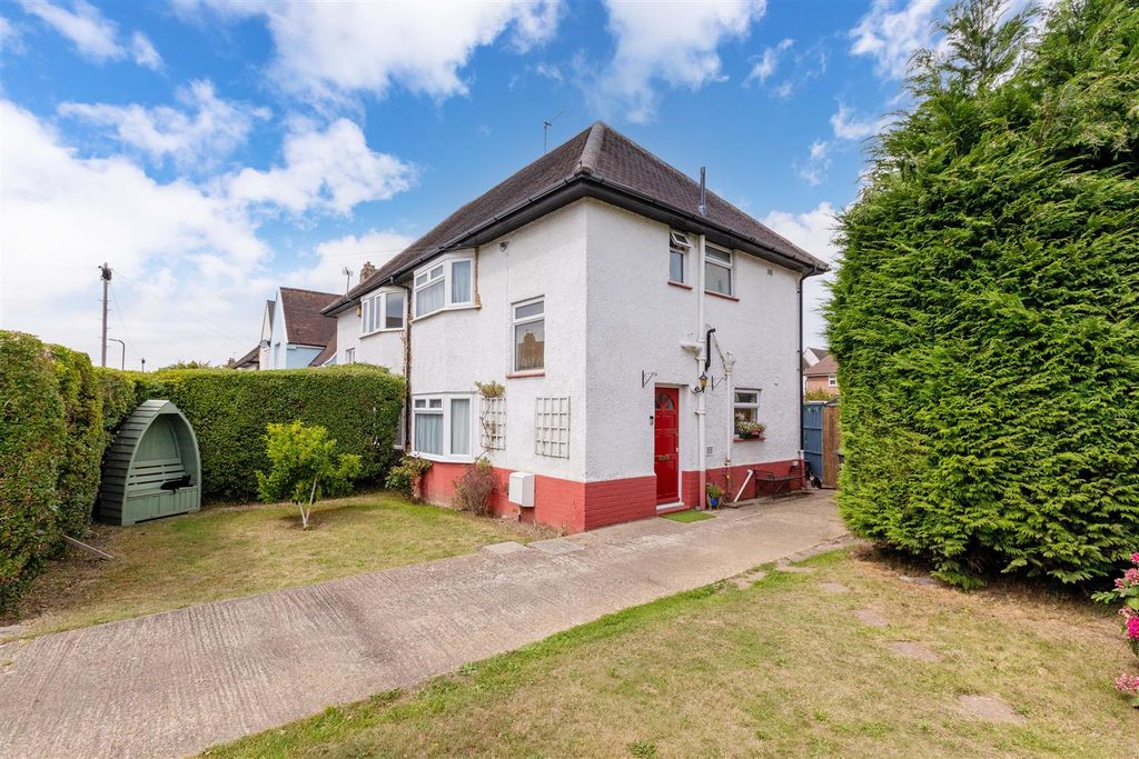 Property photo 1 of 12 2 Marina Way-3.Jpg