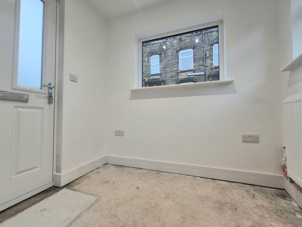 Property photo 3 of 9 Image