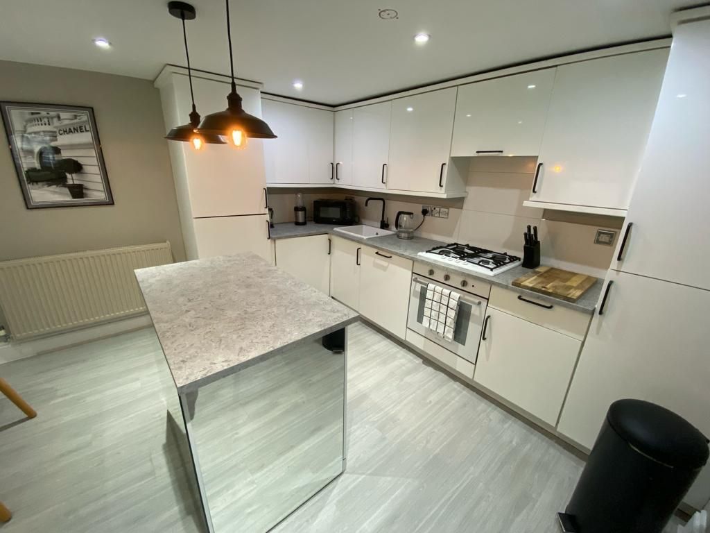 Property photo 2 of 7 Gallery