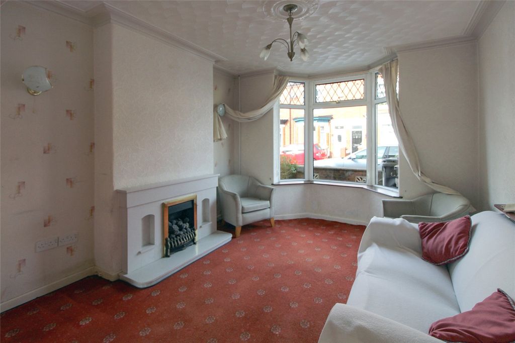 Property photo 3 of 16 Picture No. 01