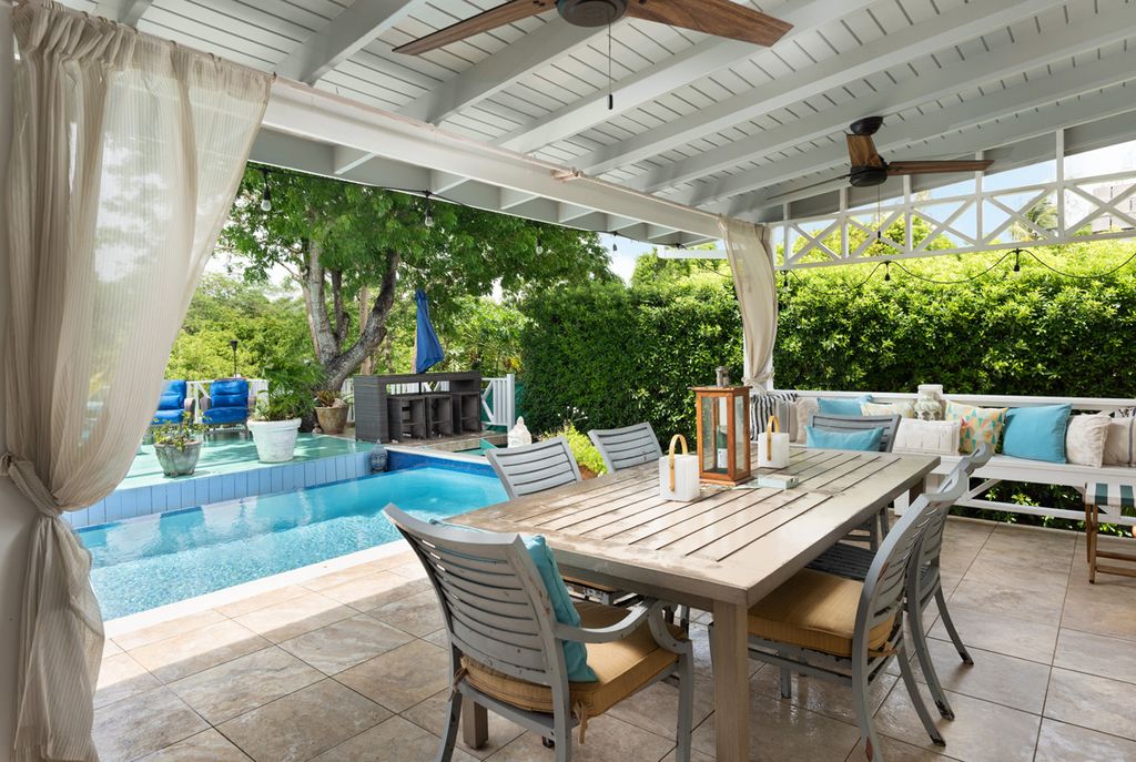 Property photo 3 of 22