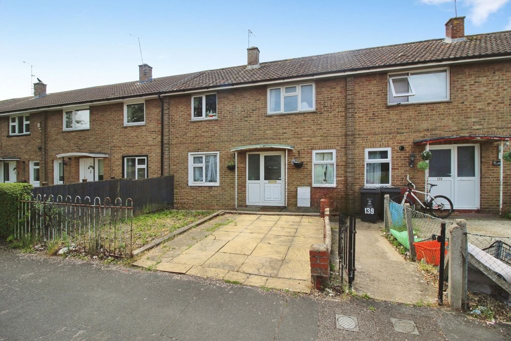 Property photo 1 of 10