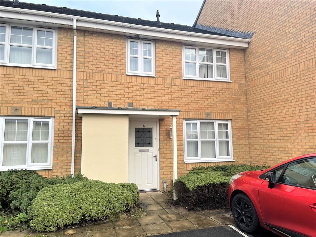 Property photo 1 of 8