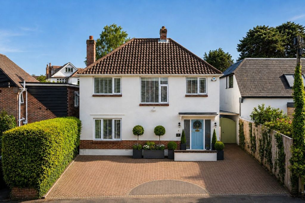 Property photo 1 of 46