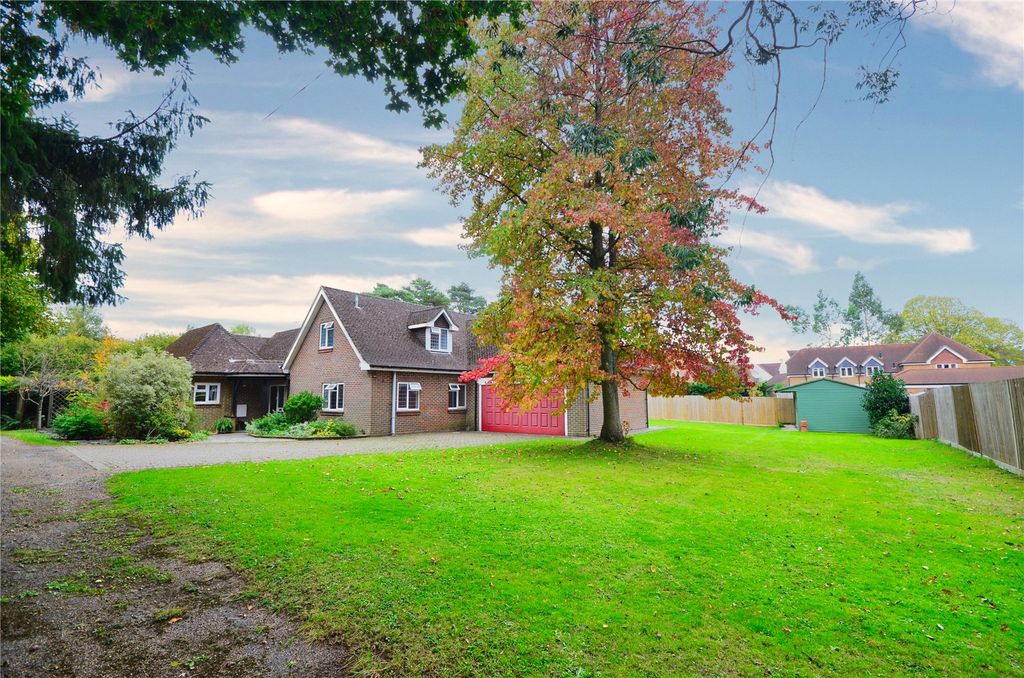 Property photo 1 of 34 Front