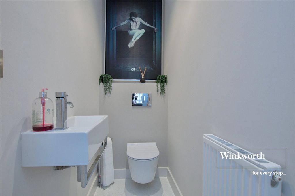 Additional image 9 of 4 bed bungalow for saleBeaufoys Avenue, Ferndown, Dorset BH22